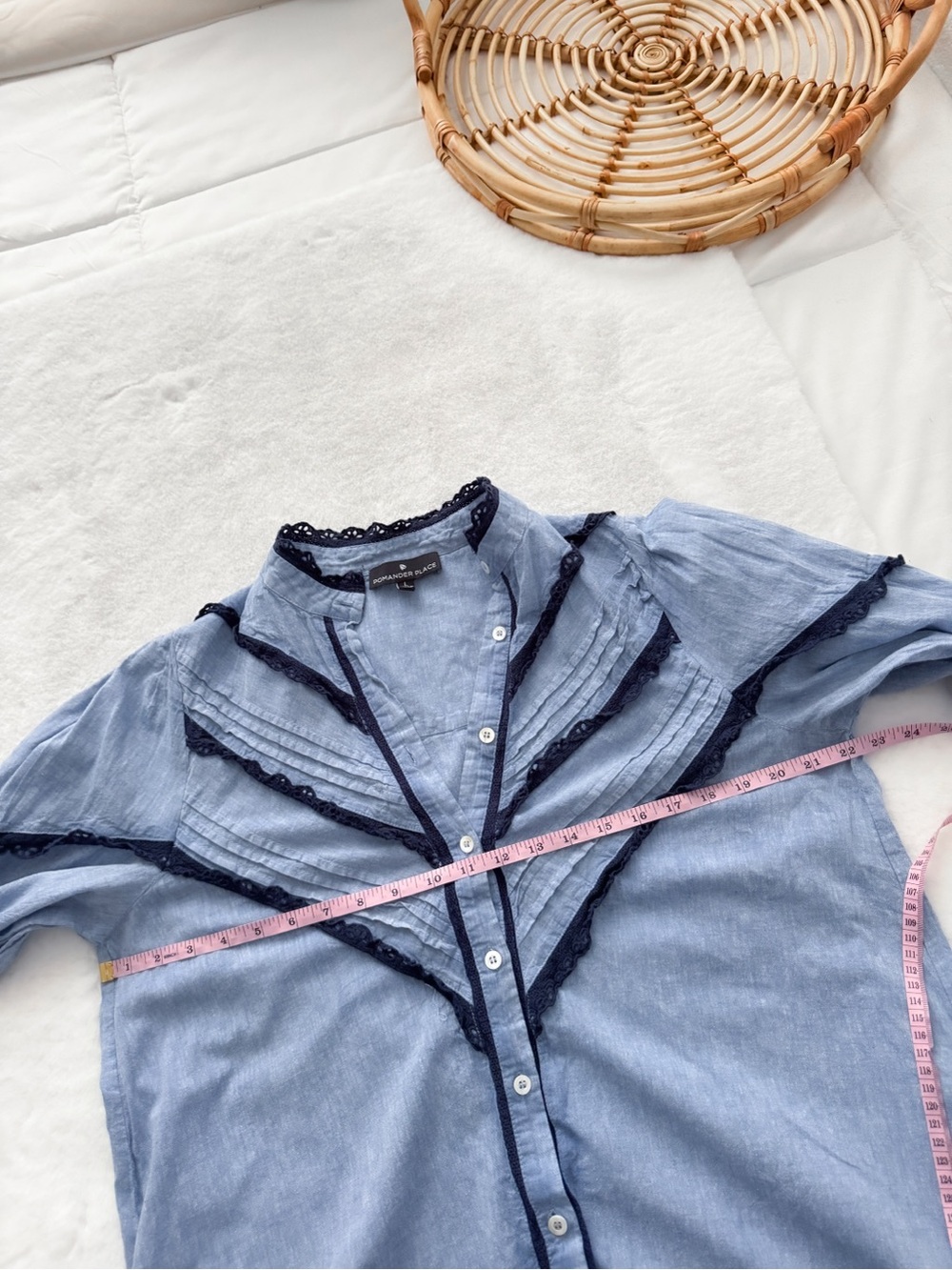 Pomander Place Jolene Chambray Midi Dress Tuckernuck Blue Lace Linen - Picture 10 of 11